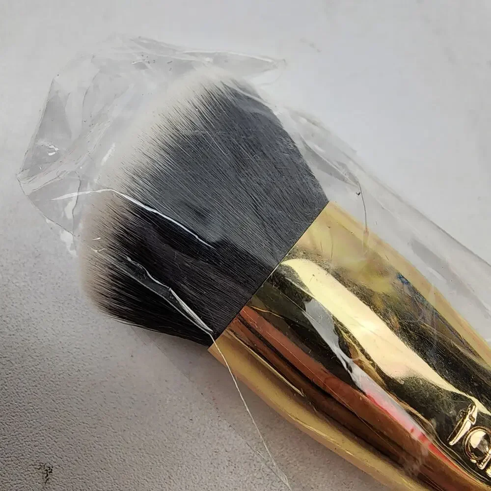 tarte brushes shape